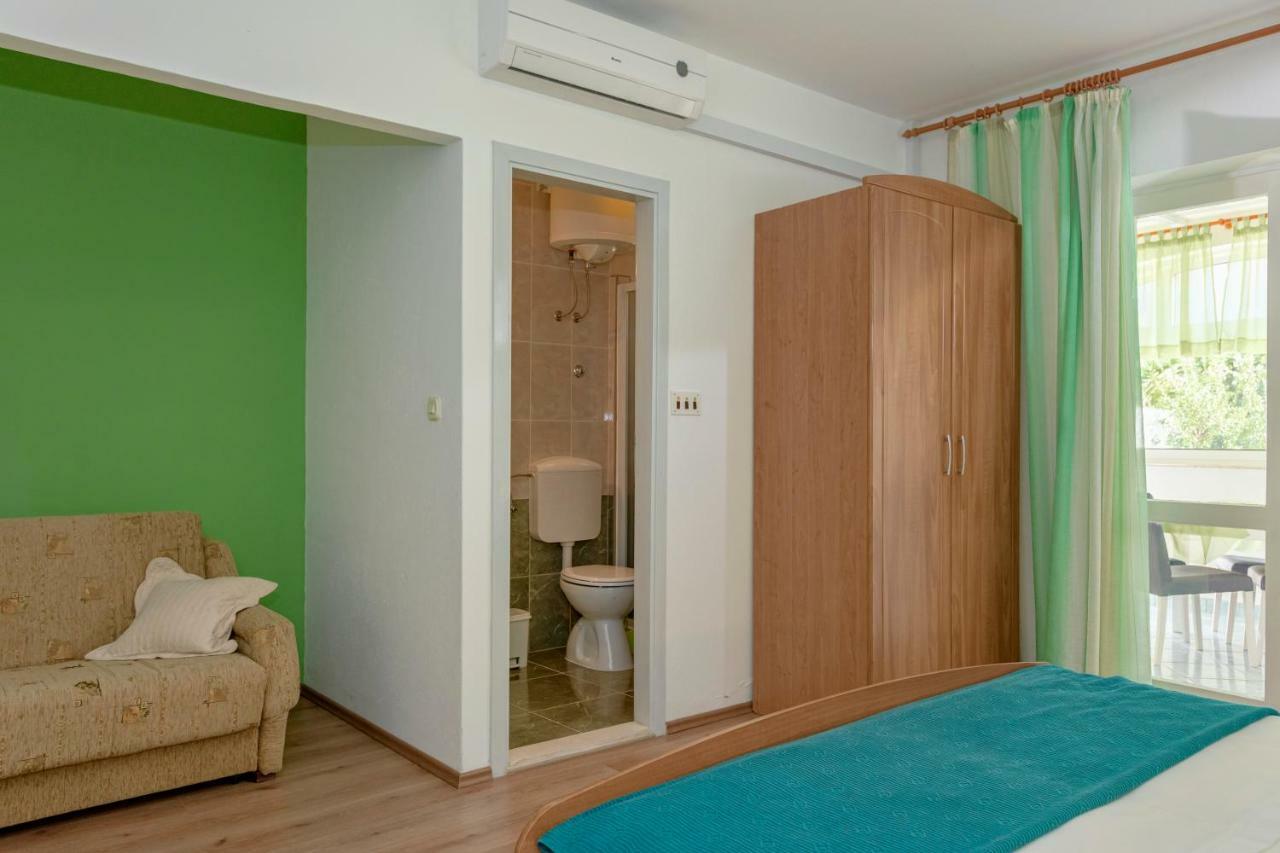 Apartments Ana Buratovic 斯塔里格勒 外观 照片